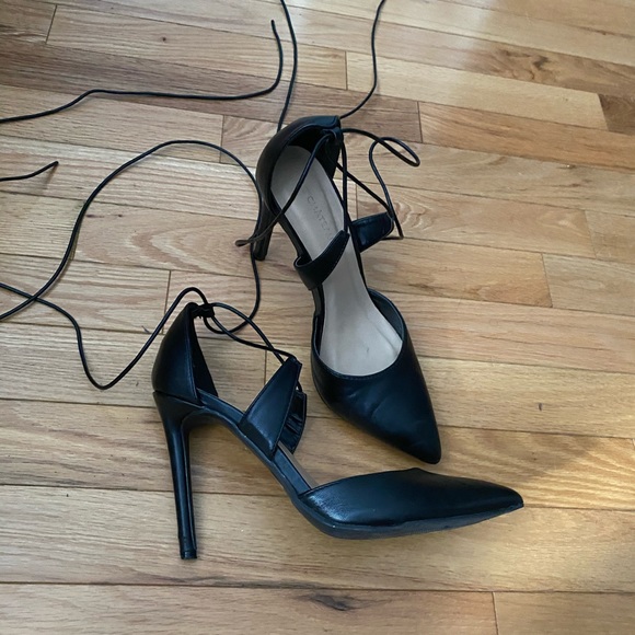 Le chateau heels - Picture 3 of 6